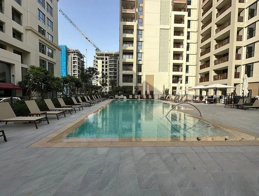 Creek Beach Roomy 3BR + terrace – 5