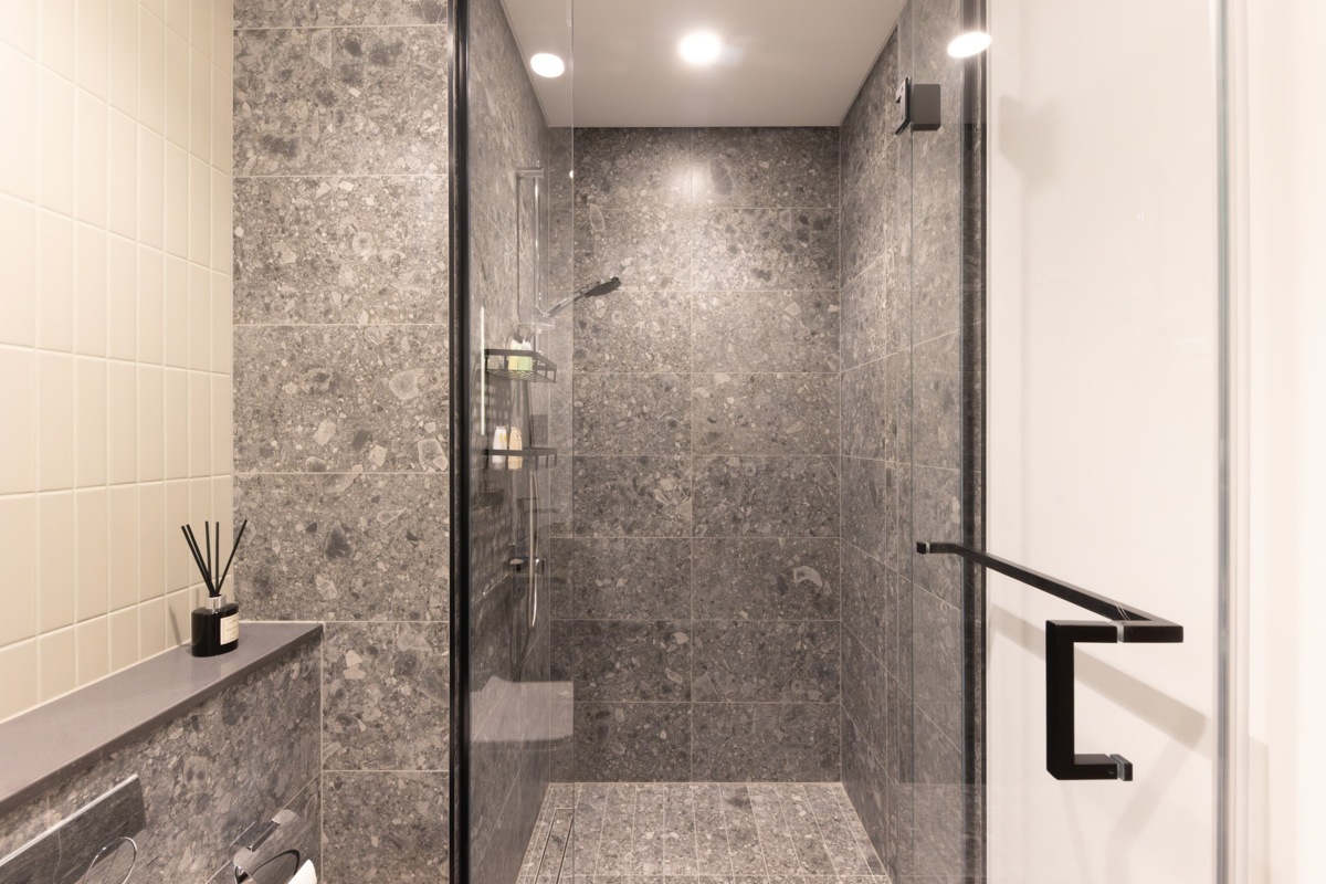 Modern Studio with Balcony in Business Bay – 5