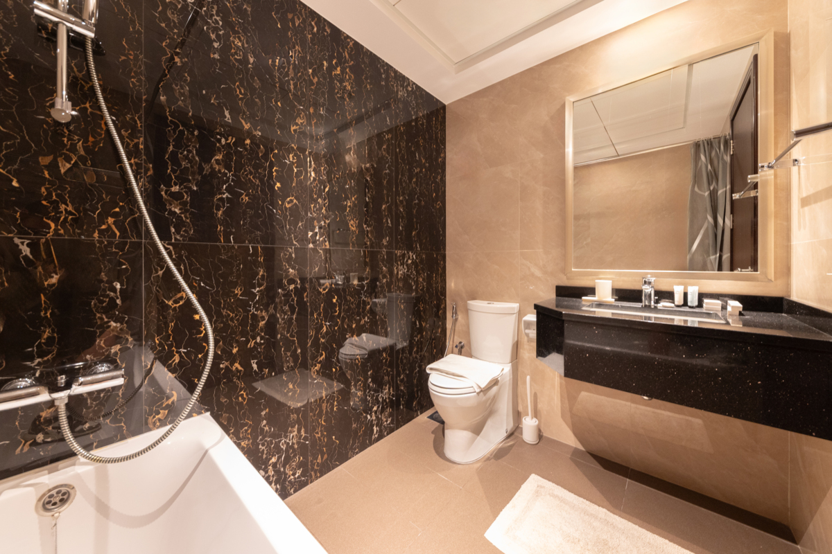 Studio in Elite Downtown Residence 1 – 5