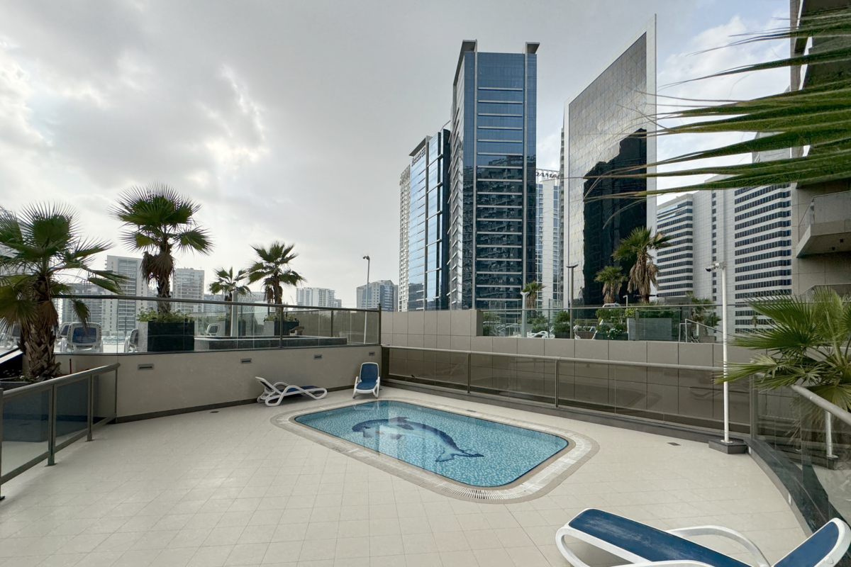 Studio in Elite Downtown Residence 1 – 2