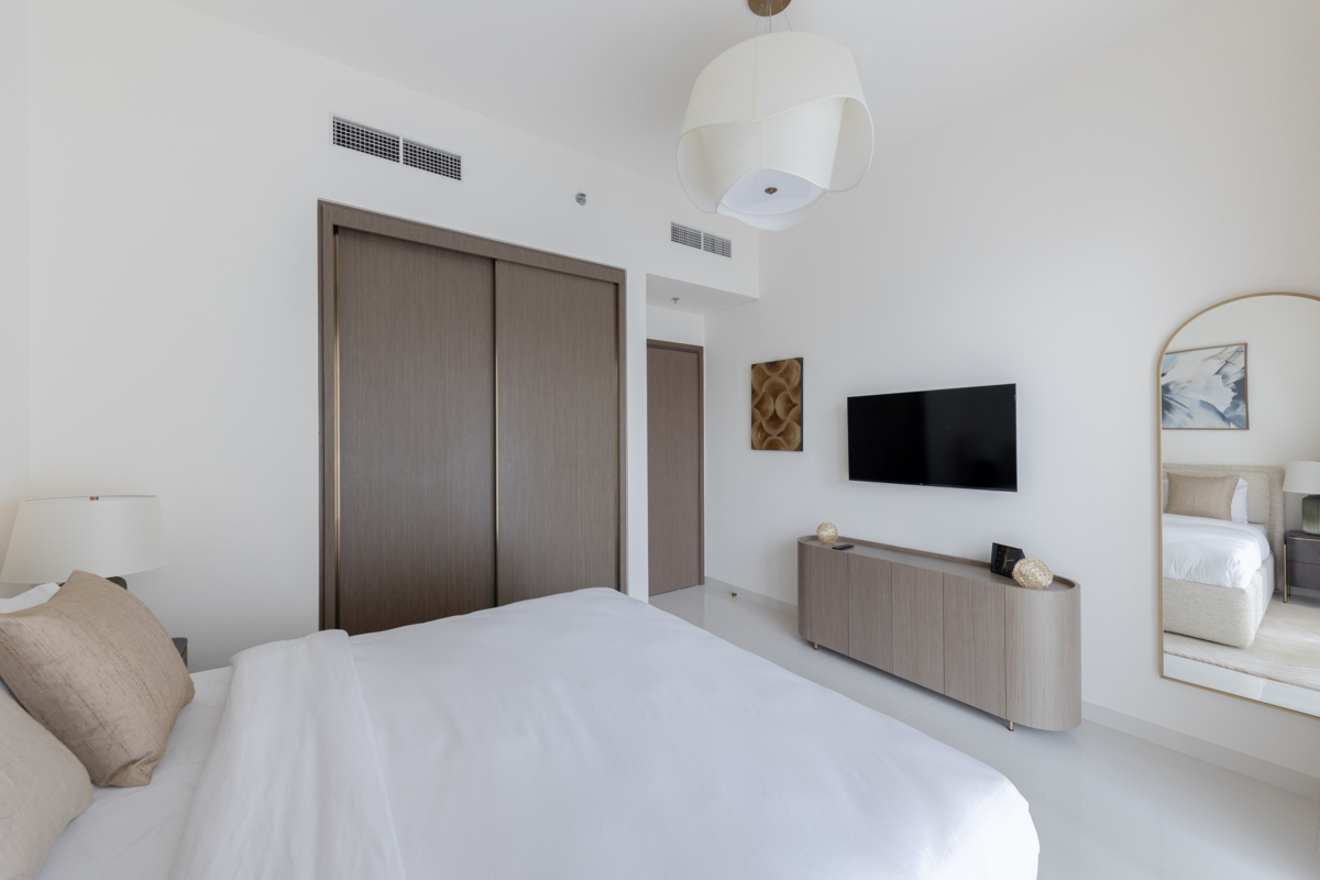 Stylish 1BR Apartment in Grand Bleu – 5