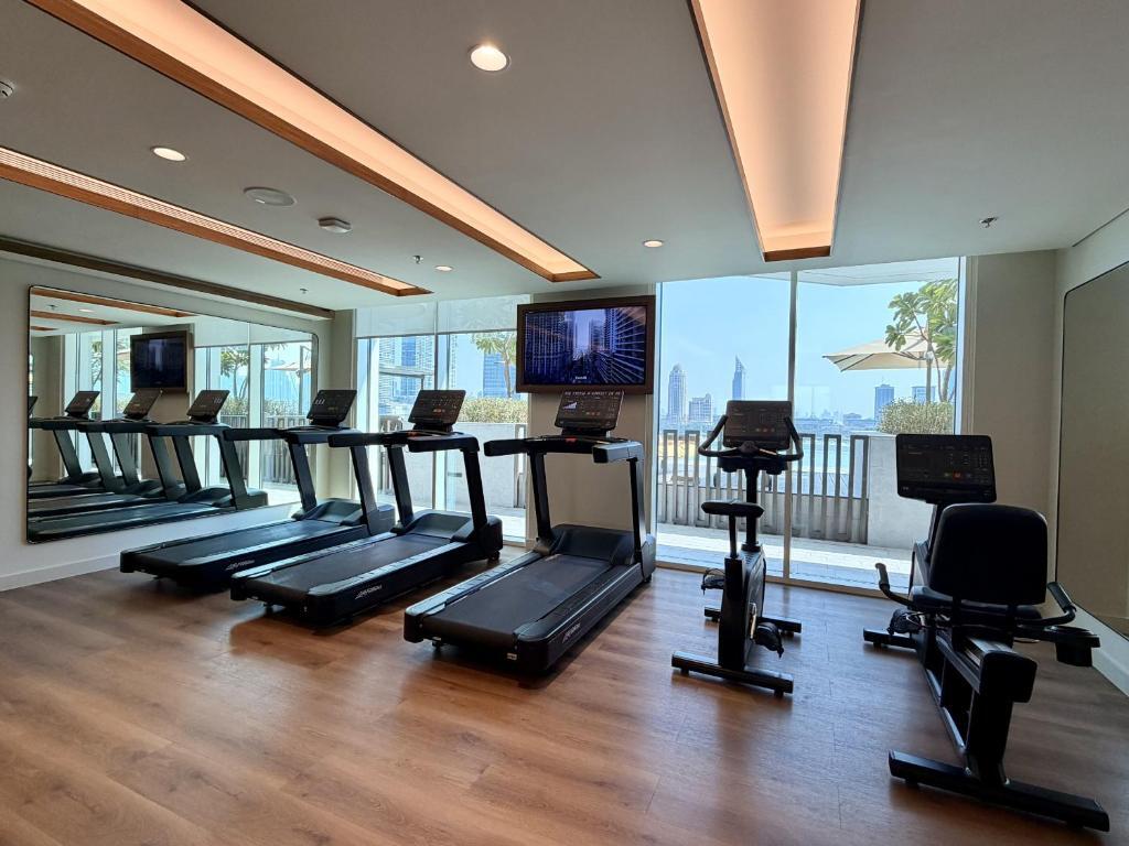 Stylish 1BR Apartment in Palace Beach Residence 2 – 3